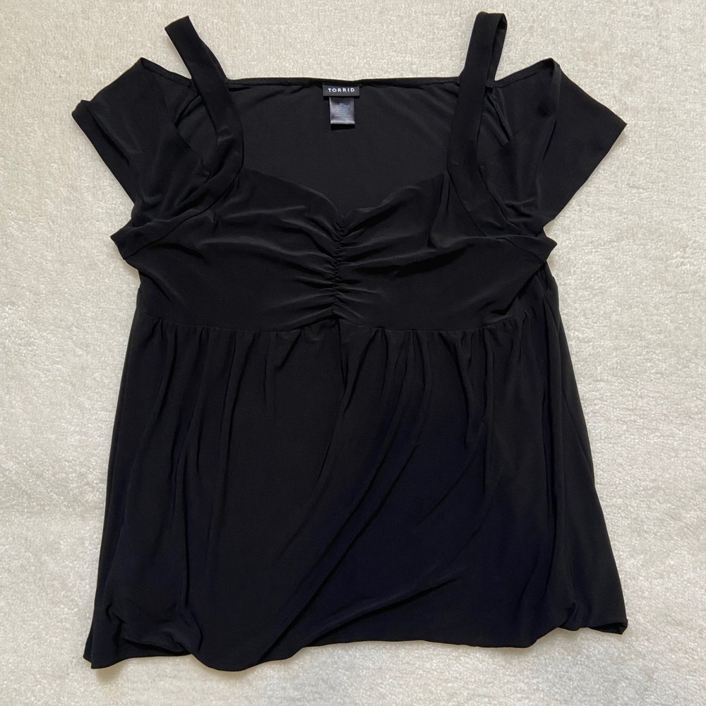 Torrid Womens Black Cold Shoulder Empire Waist Cinched Sweetheart Top Size 1